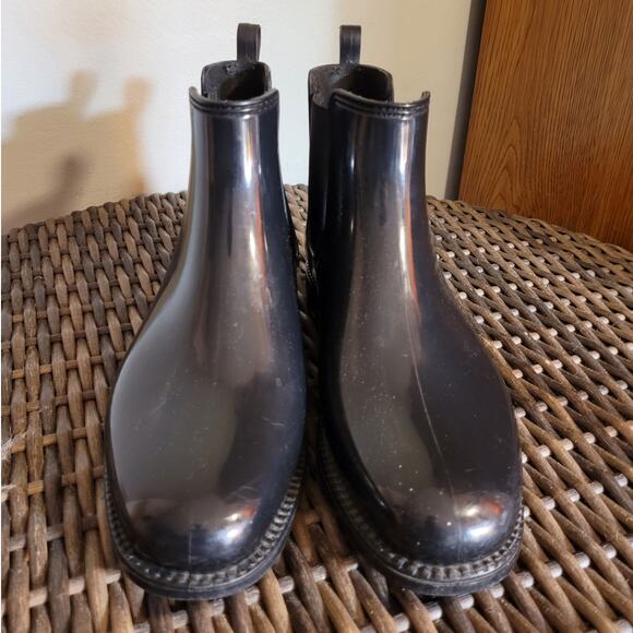 HENRY FERRERA Marsala Black Vegan Patent Leather Rain Boots 8 Waterproof Ankle - Picture 4 of 10